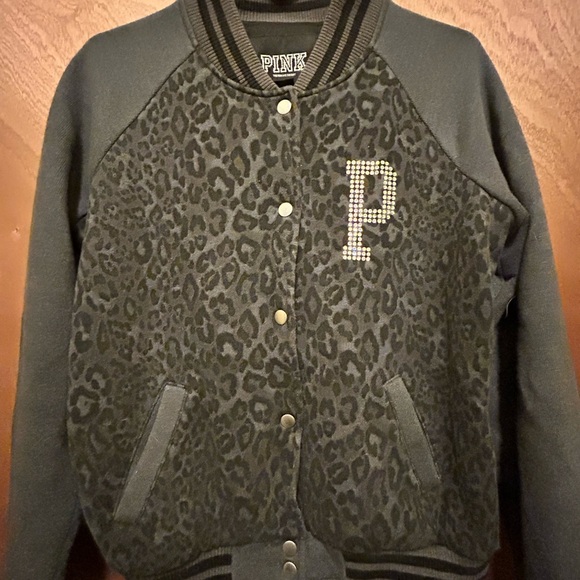 Y2K PINK Victoria's Secret Leopard Print Varsity Jacket - Picture 10 of 13